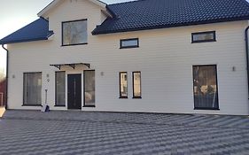 Cozy House With Amazing Location Close Both To The City And Nature
